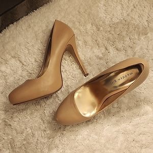 Madden girl pumps